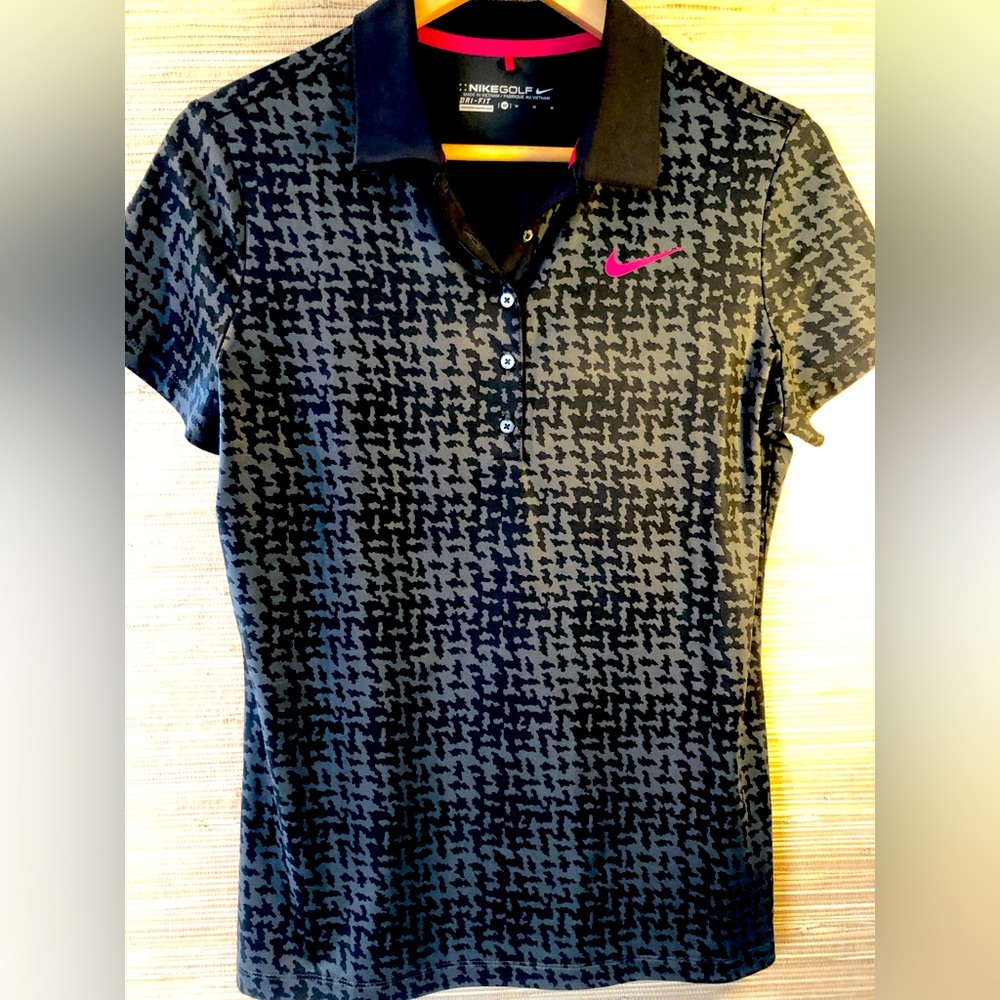 NWOT NIKE Golf ladies sz M